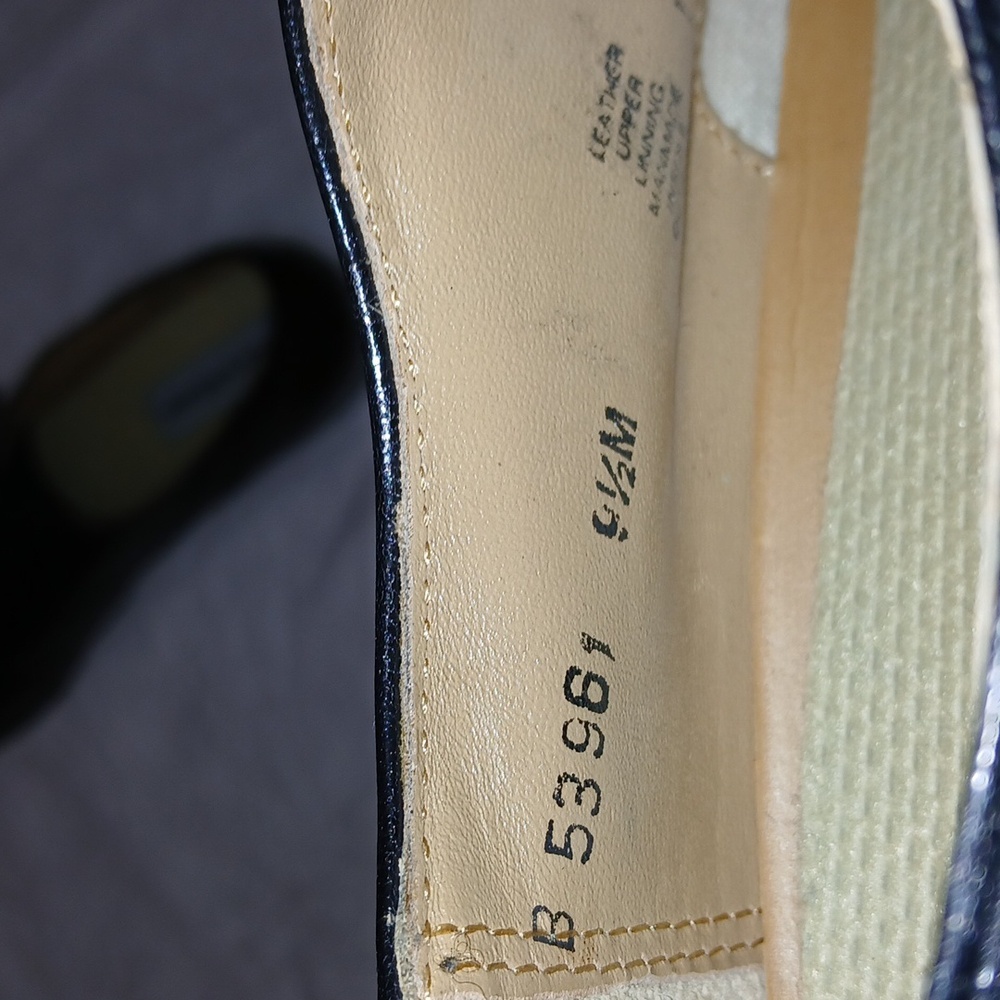Stacy Adams Leather Wingtip Shoes, Black, 9.5M - Picture 9 of 10